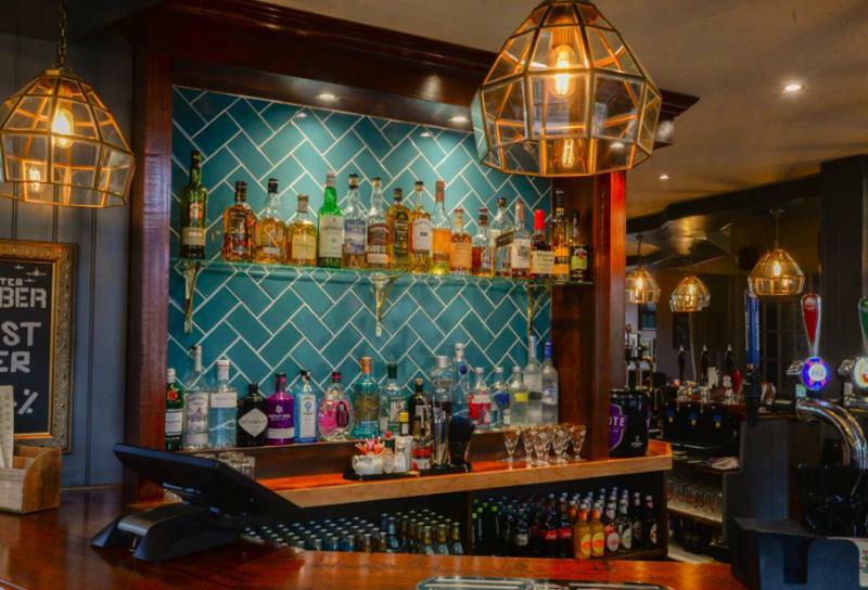 Kings Arms Hotel Брентфорд Екстериор снимка